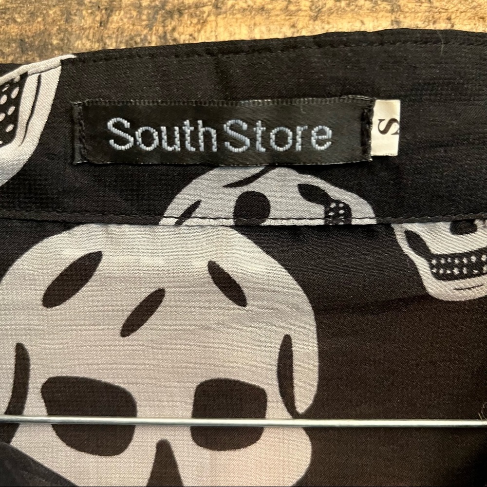 sheer button down - Picture 2 of 4